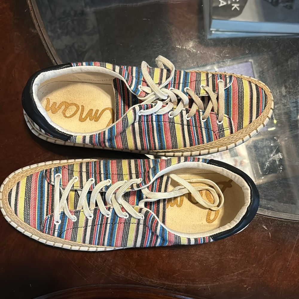 Multicolor Sam Edelman Sneaker - Picture 2 of 2
